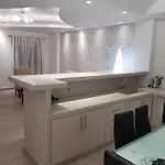 Casa Bella Kamari (Santorini)